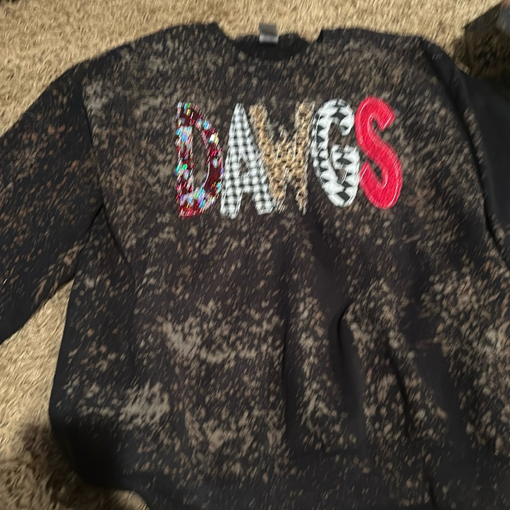 Gildan sweatshirt with DAWGS